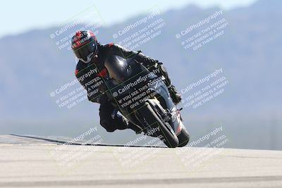 media/Oct-13-2025-Moto Forza (Mon) [[a66d839500]]/4-C Group/Session 4 (Turn 9)/